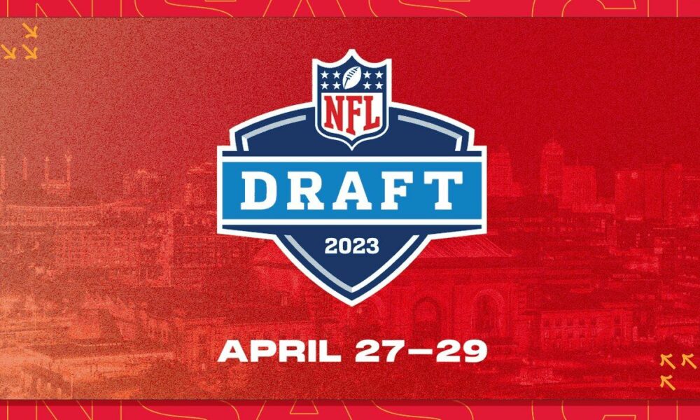 Here's the popular pick for the Chicago Bears in 2023 mock drafts (2022 Season)