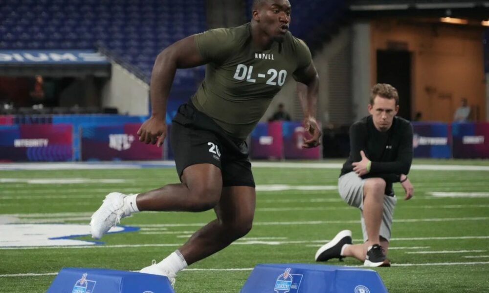 4 prospects who helped their Chicago Bears draft stock after impressive Day 1 of NFL Combine workouts (News)