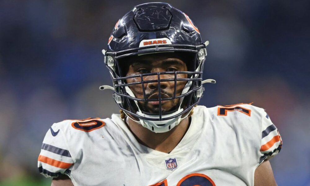 PFF tabs Chicago Bears OT Braxton Jones for breakout season (News)