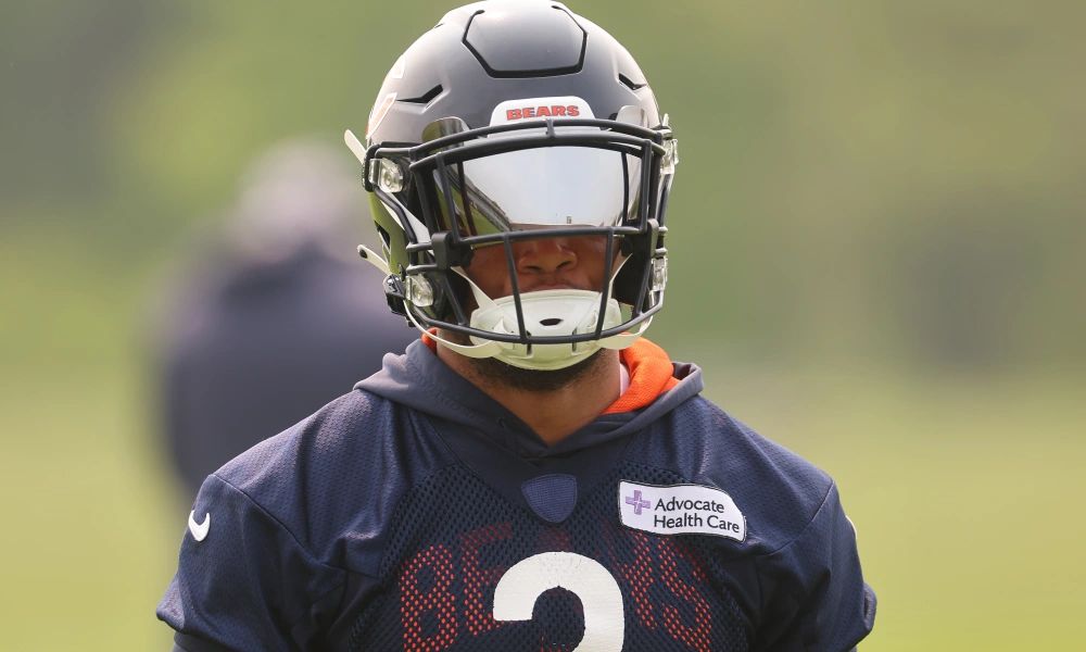 WATCH: DJ Moore scores 62-yard touchdown on first catch with Chicago Bears (2023 Season)
