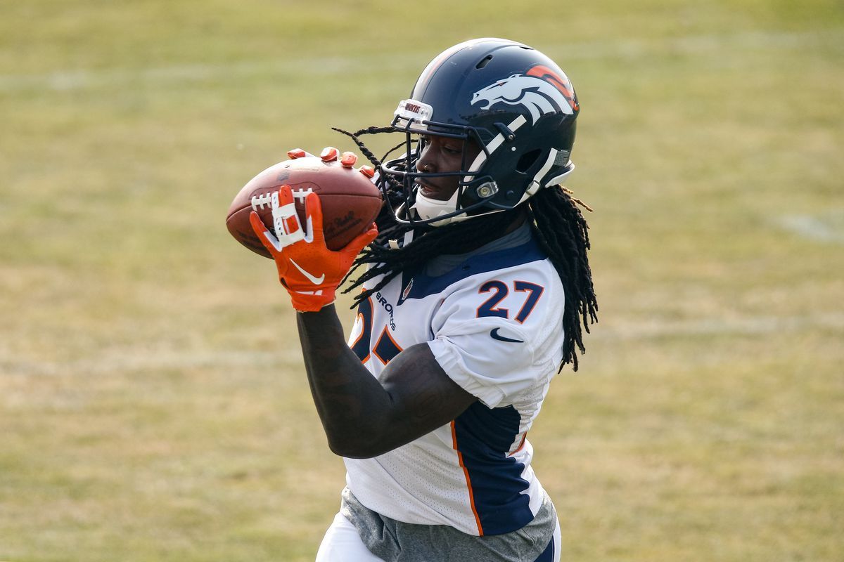 Bears sign CB Davontae Harris and DL Trevon Coley (2022 Season)