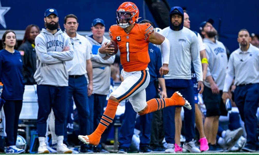 These 3 Bears deserve game balls for their effort against the Cowboys in Week 8 (2022 Season)