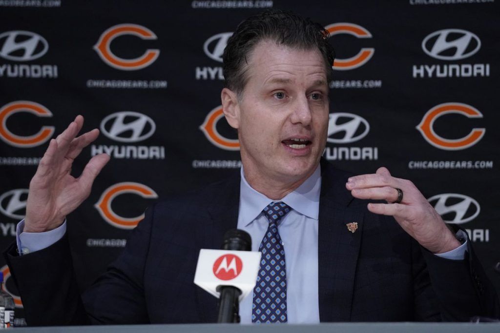 WATCH: Bears HC Matt Eberflus talks 1st day of training camp (News)