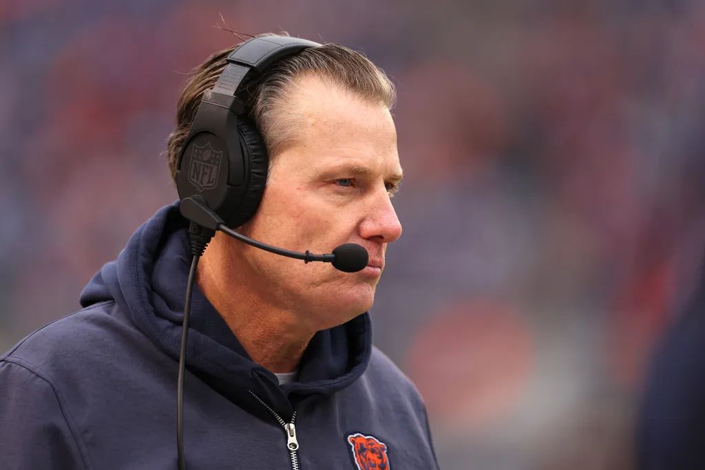 What's the deal with the Bears' silence about Matt Eberflus? (News)