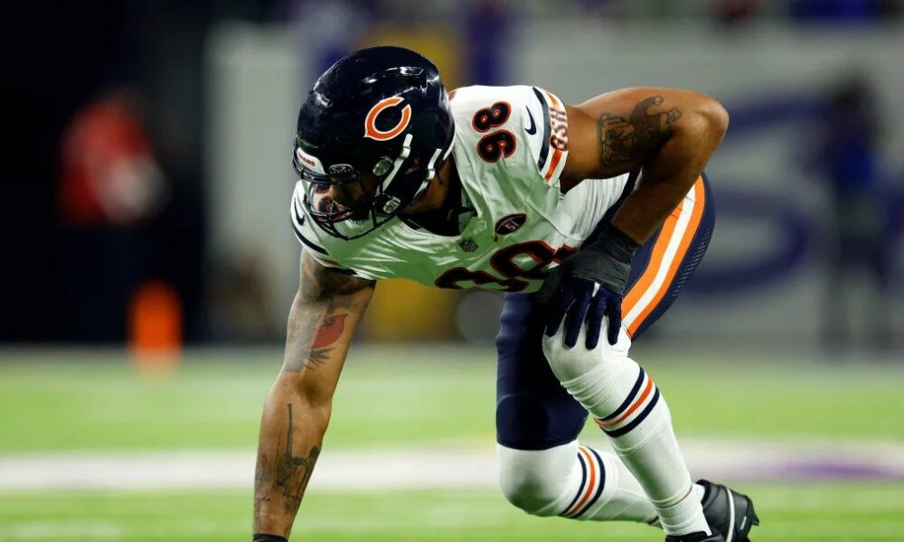 Bears defenders show support for Matt Eberflus as 2023 season comes to close (News)