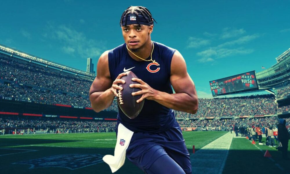 Bears coaches say experience is key to Justin Fields' success (2022 Season)