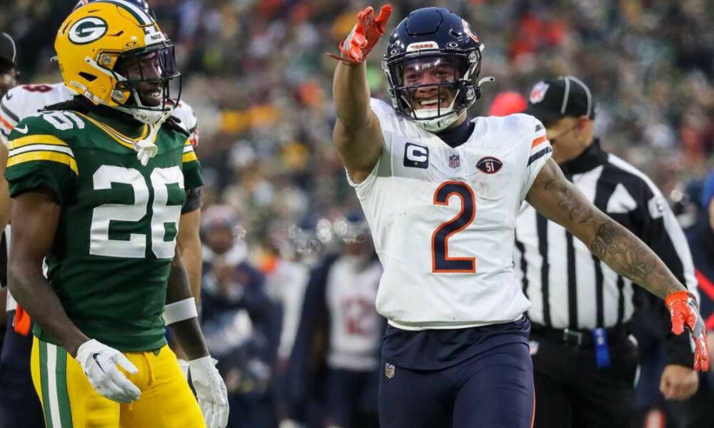 Twitter reacts to DJ Moore's huge contract extension with Chicago Bears (News)