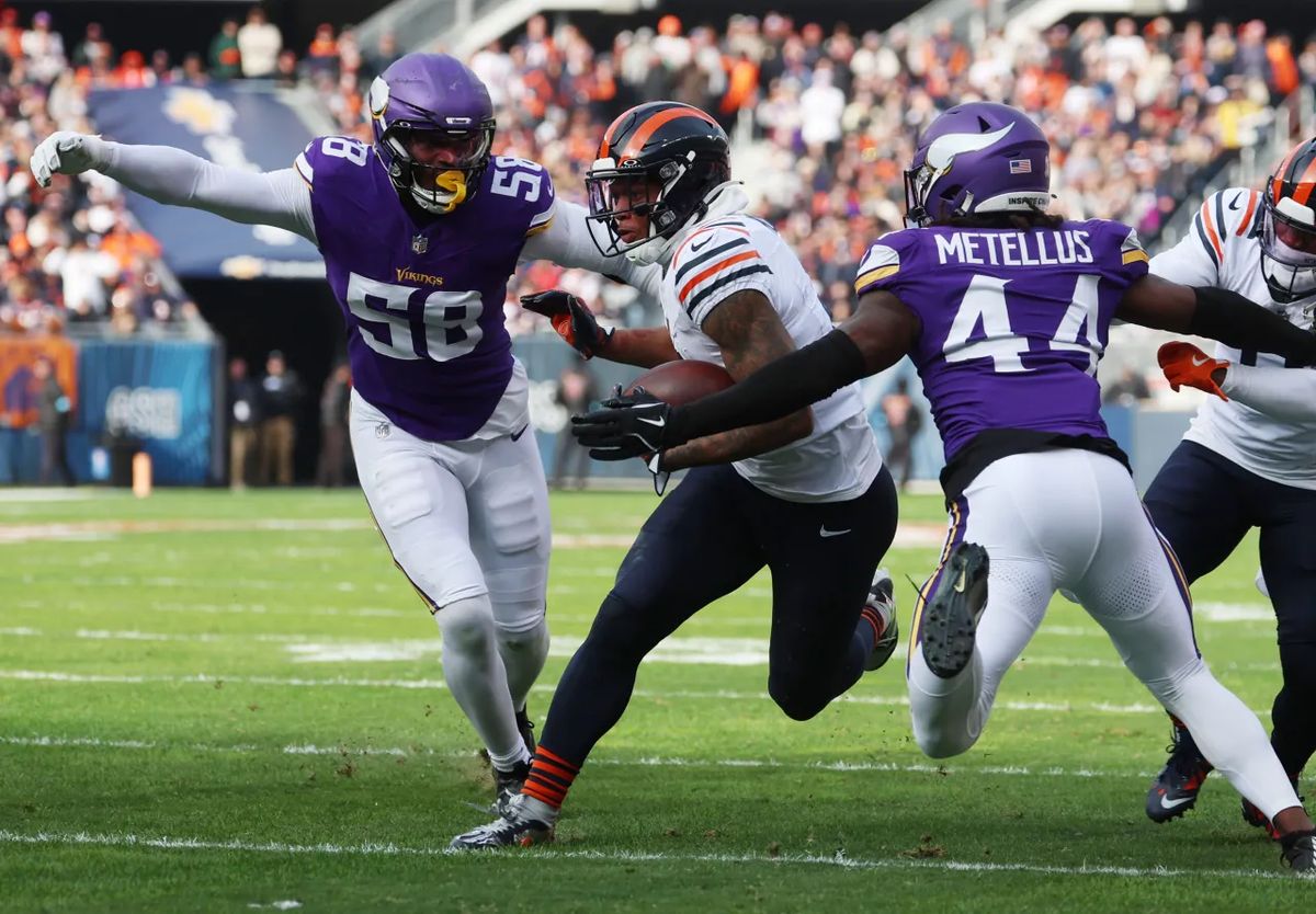 NFL Experts think Bears will get stomped by Vikings on Monday Night Football (News)