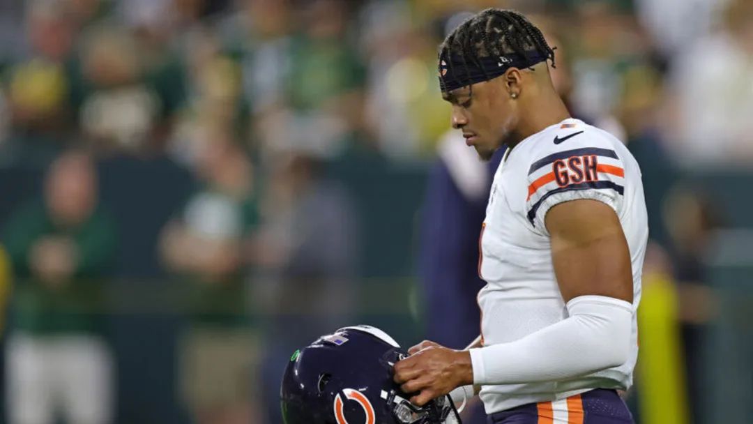 Why Moving On From Justin Fields is Right Decision by Bears (News)