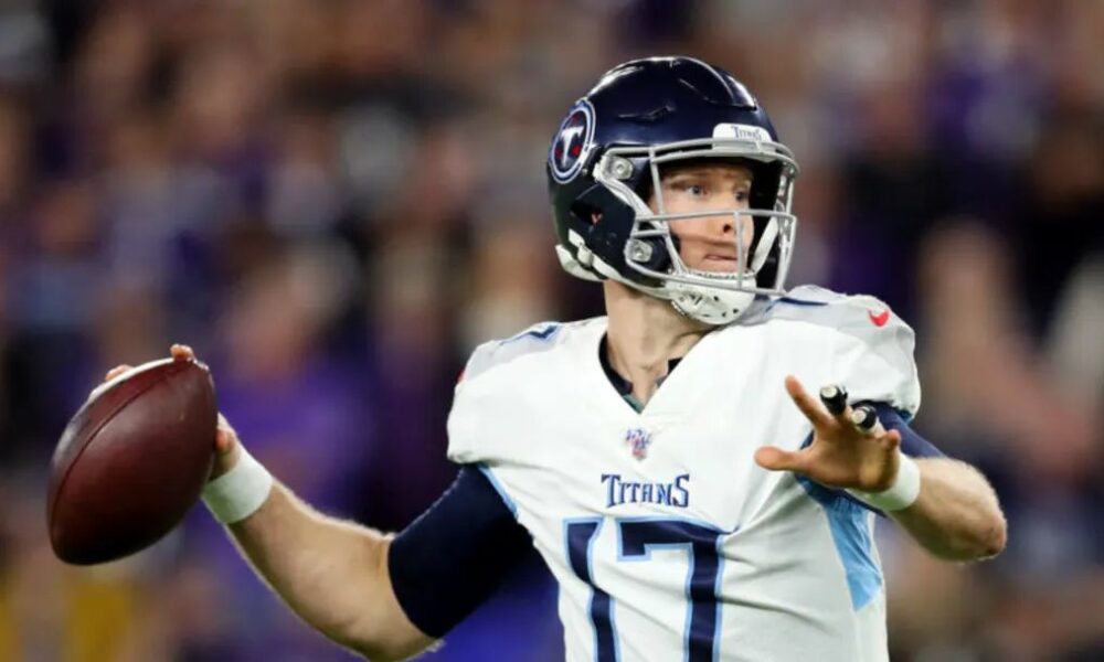 Should the Bears sign a veteran backup QB? (News)