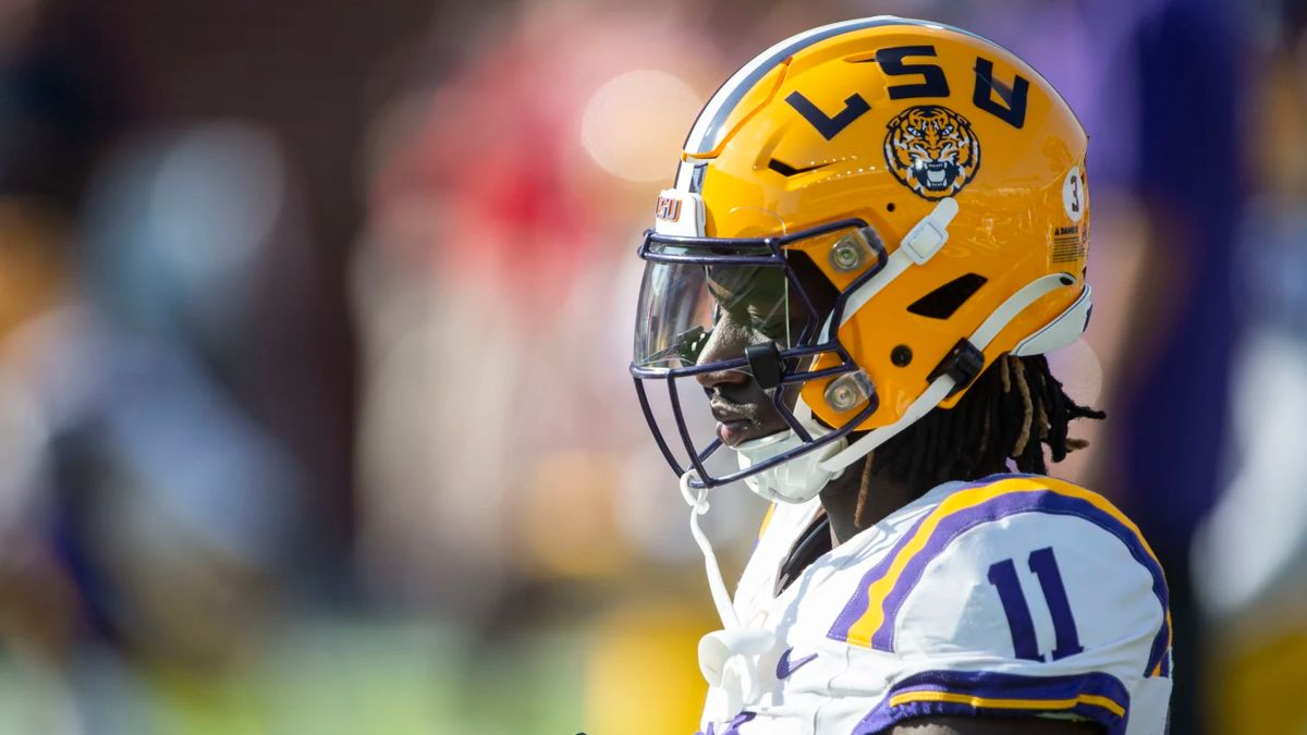 Chicago Bears 7-Round Mock Draft: Caleb Williams gets a new pass-catcher (mock draft)